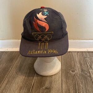 Instant vintage cap 1996 Olympic
Games logo 7 torch oly hat